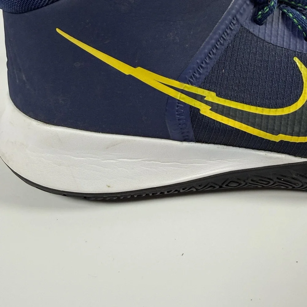 Nike Kyrie Flytrap CT1972-400 Basketball Shoes Mens Size 11 Blue Multi